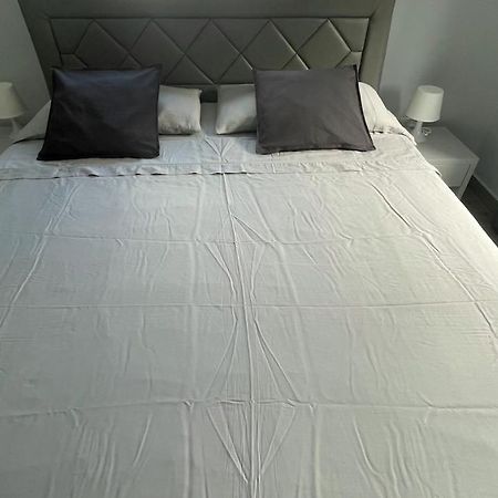 Whitehouse Boulevard, Close To Mambo Beach And City Centre Apartment Willemstad Ngoại thất bức ảnh
