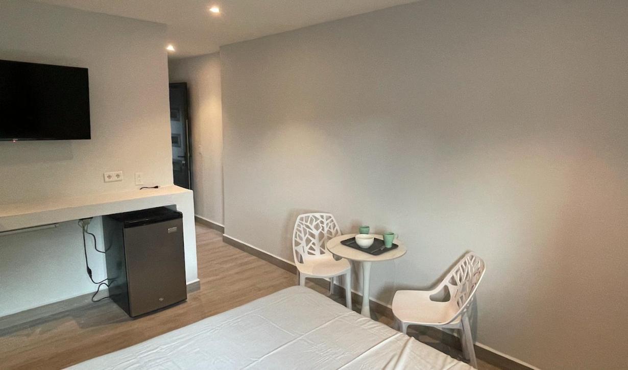 Whitehouse Boulevard, Close To Mambo Beach And City Centre Apartment Willemstad Ngoại thất bức ảnh
