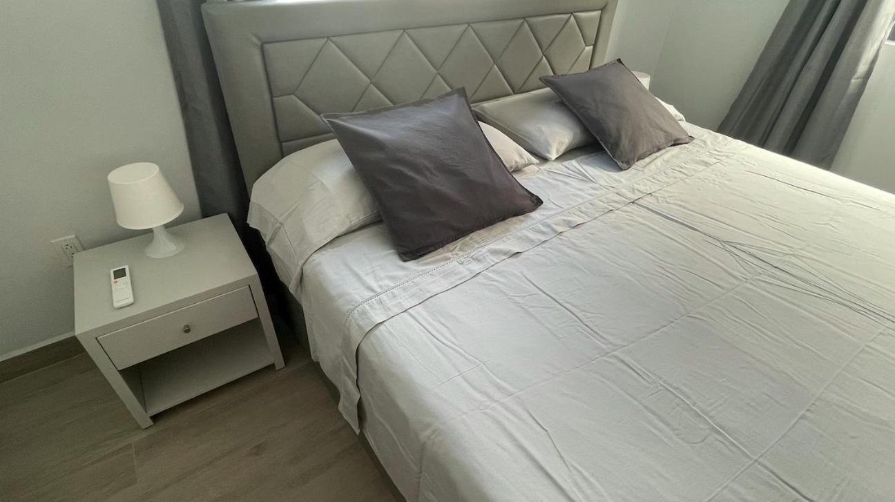 Whitehouse Boulevard, Close To Mambo Beach And City Centre Apartment Willemstad Ngoại thất bức ảnh